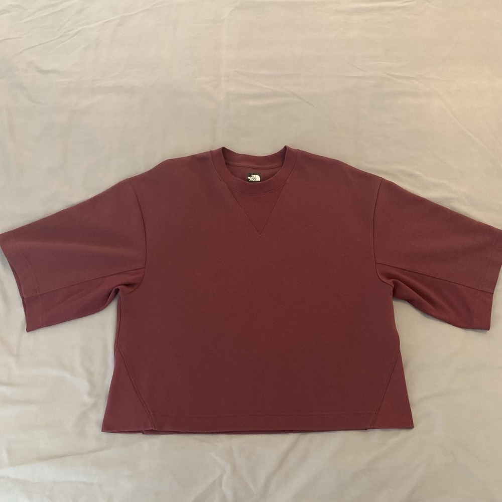 The North Face Sweatshirt Womens Medium Red Boxy Short Sleeve Fleece Pullover